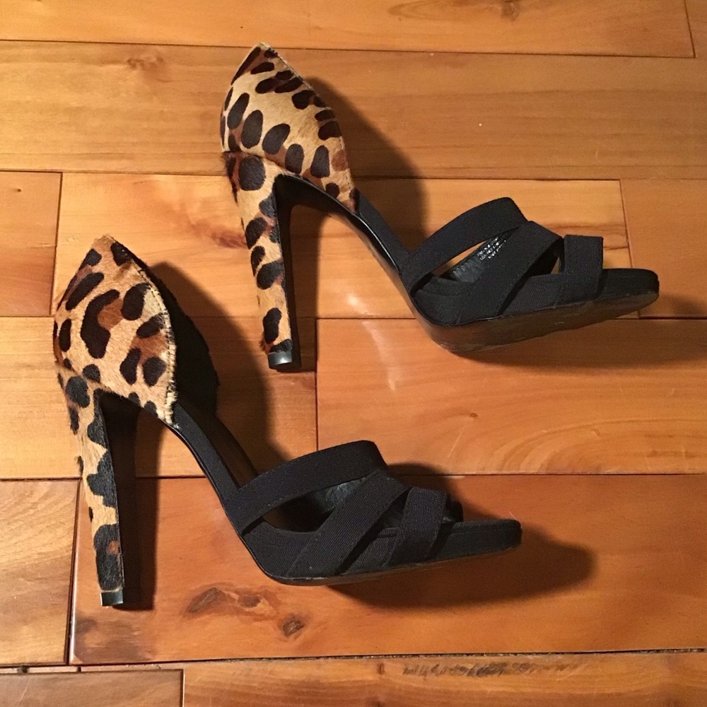 Tory Burch black & leopard print heels